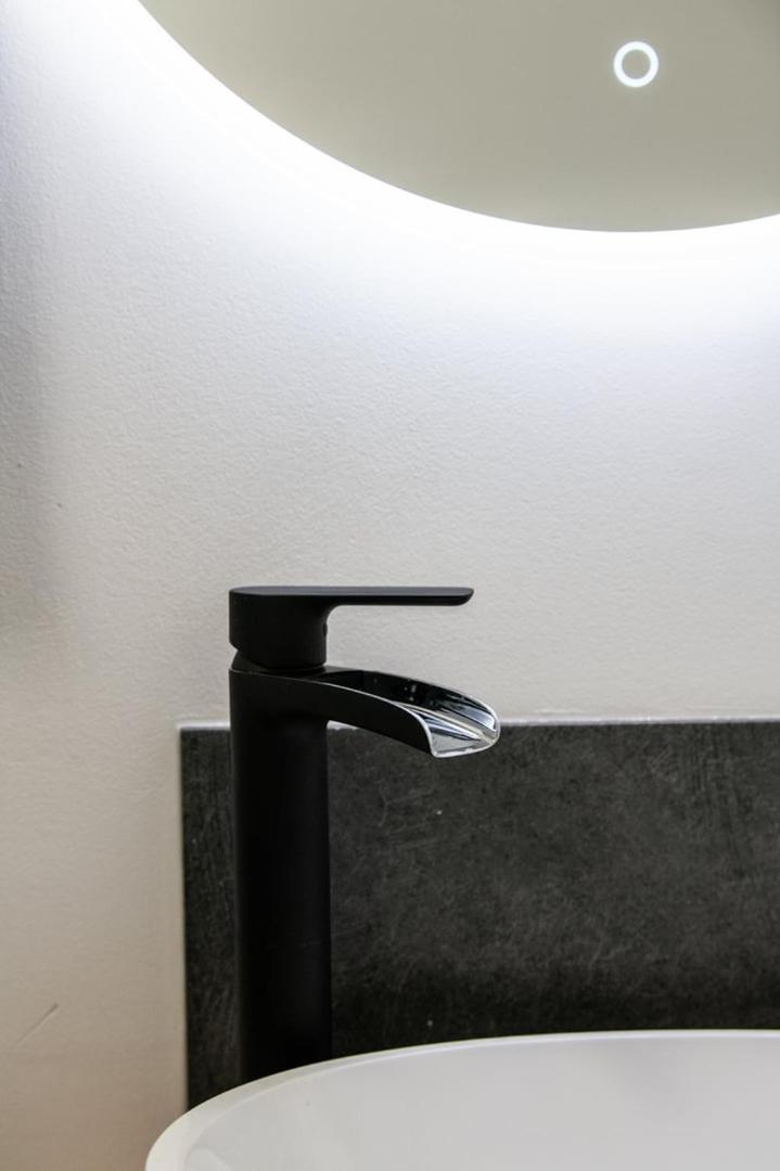 Suite Kella Tassin - Beau Studio Renove Kültér fotó