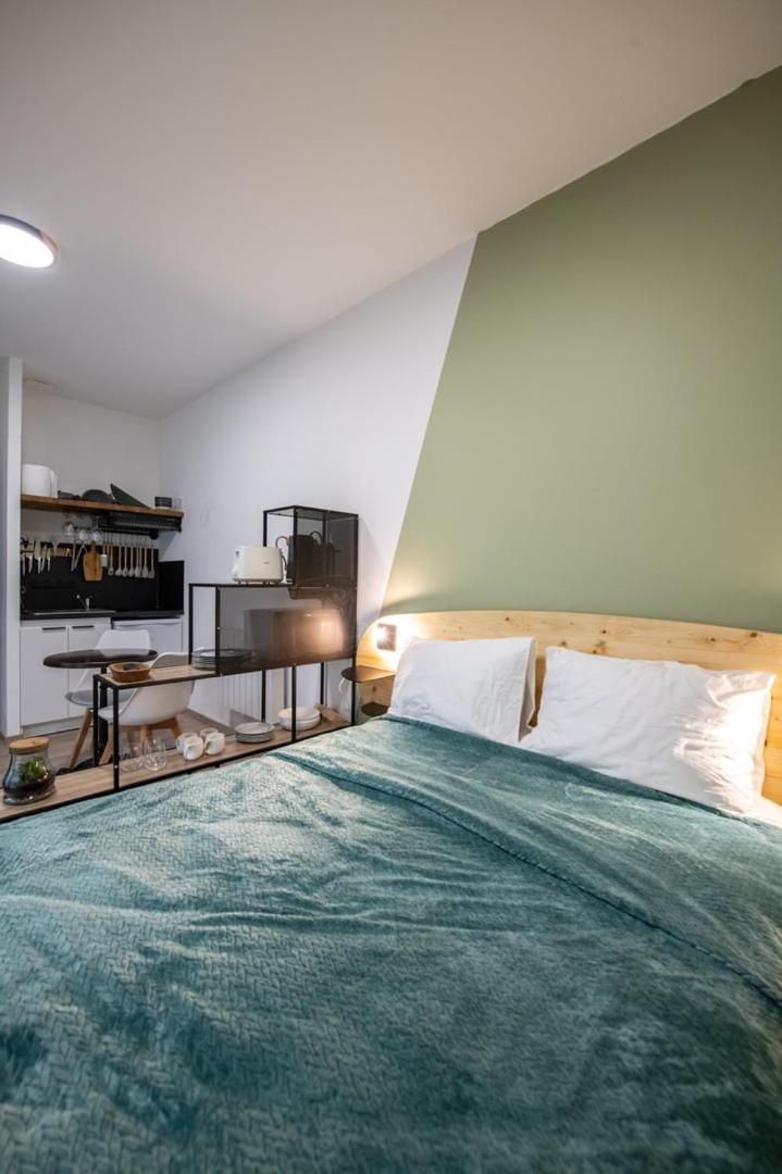 Suite Kella Tassin - Beau Studio Renove Kültér fotó